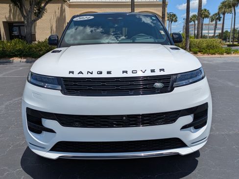 Used 2024 Land Rover Range Rover Sport Dynamic SE AWD/4WD image 8