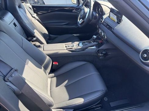 New 2026 MAZDA MX-5 Miata RF Grand Touring w/ Weather Package RWD image 27