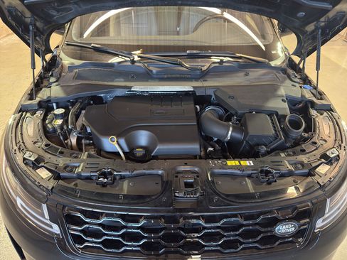 Used 2020 Land Rover Range Rover Evoque SE AWD/4WD image 34