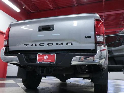 Used 2021 Toyota Tacoma SR5 image 27