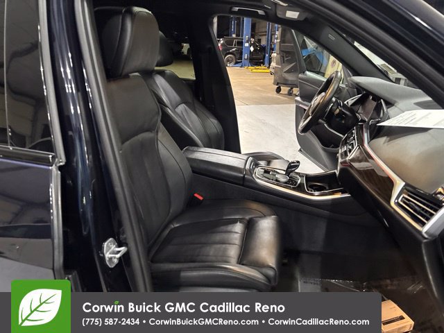 Used 2019 BMW X5 xDrive50i w/ M Sport Package AWD/4WD image 37