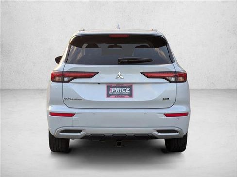 Used 2022 Mitsubishi Outlander SEL image 7