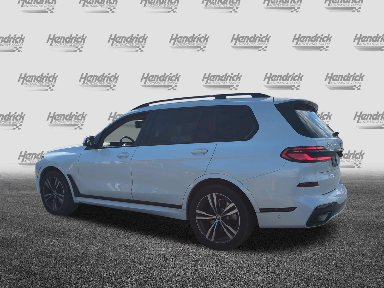 Used 2024 BMW X7 xDrive40i w/ Executive Package AWD/4WD image 47