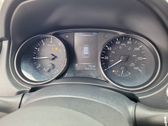 Used 2017 Nissan Rogue SV FWD image 26