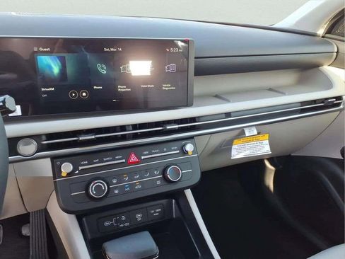 New 2026 Hyundai Tucson SE image 13