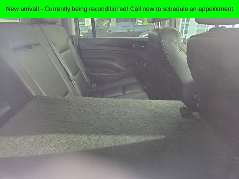 Used 2016 Chevrolet Suburban LT w/ Luxury Package RWD image 10
