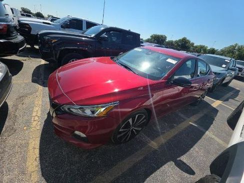 Used 2020 Nissan Altima 2.5 SR FWD image 15