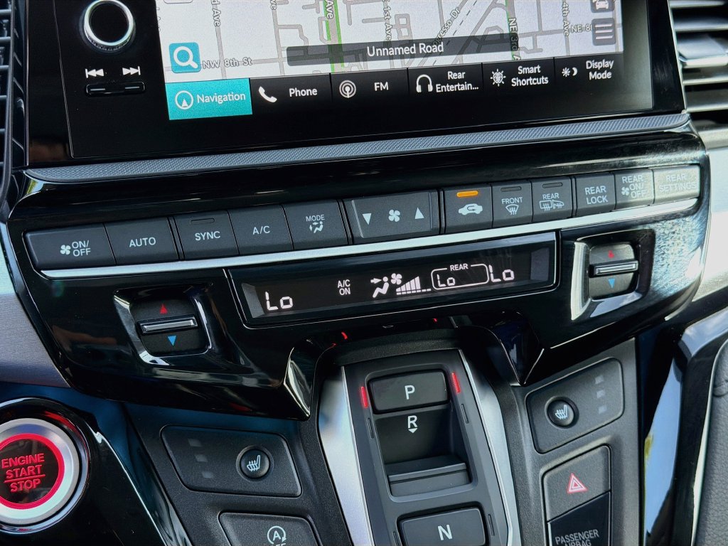 Certified 2025 Honda Odyssey Touring image 15