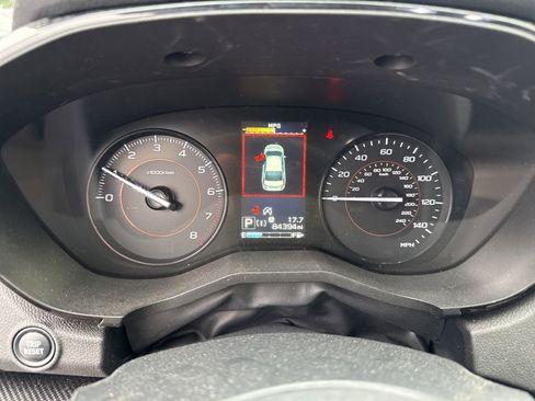 Used 2022 Subaru Crosstrek 2.0i AWD/4WD image 28