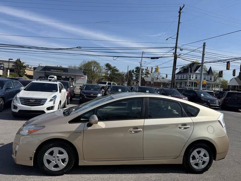 Used 2010 Toyota Prius FWD image 26