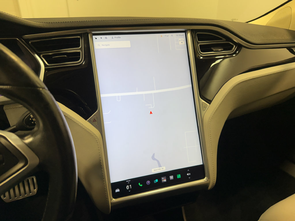 Used 2013 Tesla Model S Performance RWD image 67