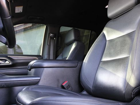 Used 2023 Chevrolet Tahoe LT AWD/4WD image 2