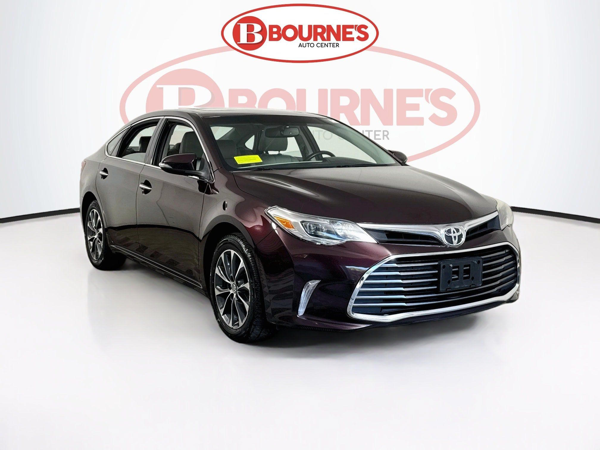 Used 2016 Toyota Avalon XLE Plus FWD image 1