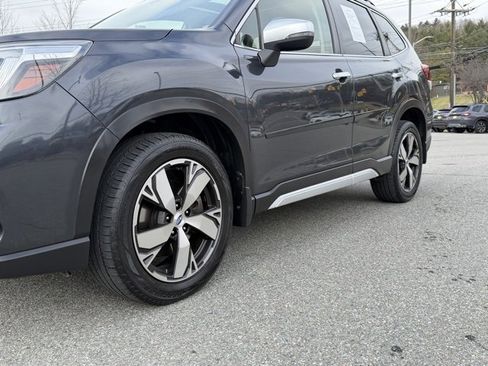 Used 2019 Subaru Forester Touring image 9