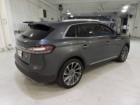 Used 2019 Lincoln Nautilus Reserve image 5