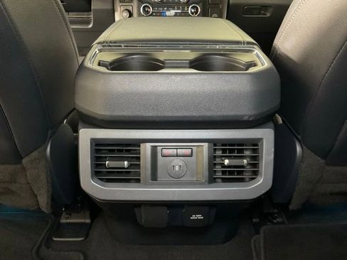 Certified 2024 Ford F250 Lariat w/ Chrome Package image 17