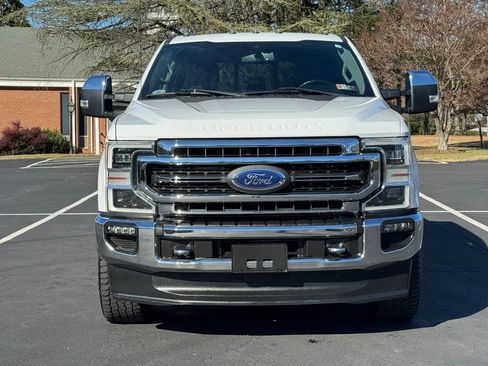 Used 2020 Ford F350 Lariat w/ Lariat Ultimate Package image 3