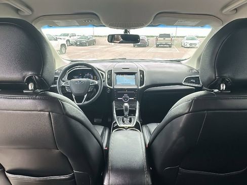 Used 2016 Ford Edge Titanium w/ Technology Package FWD image 30