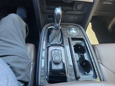 Used 2023 Nissan Armada Platinum w/ Captain's Chairs Package RWD image 30