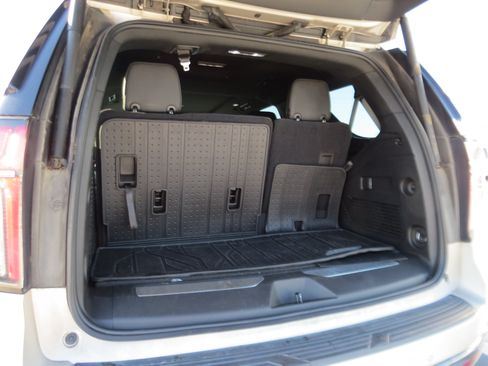 Certified 2021 Chevrolet Tahoe Z71 AWD/4WD image 12