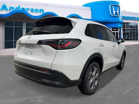 New 2026 Honda HR-V LX image 5