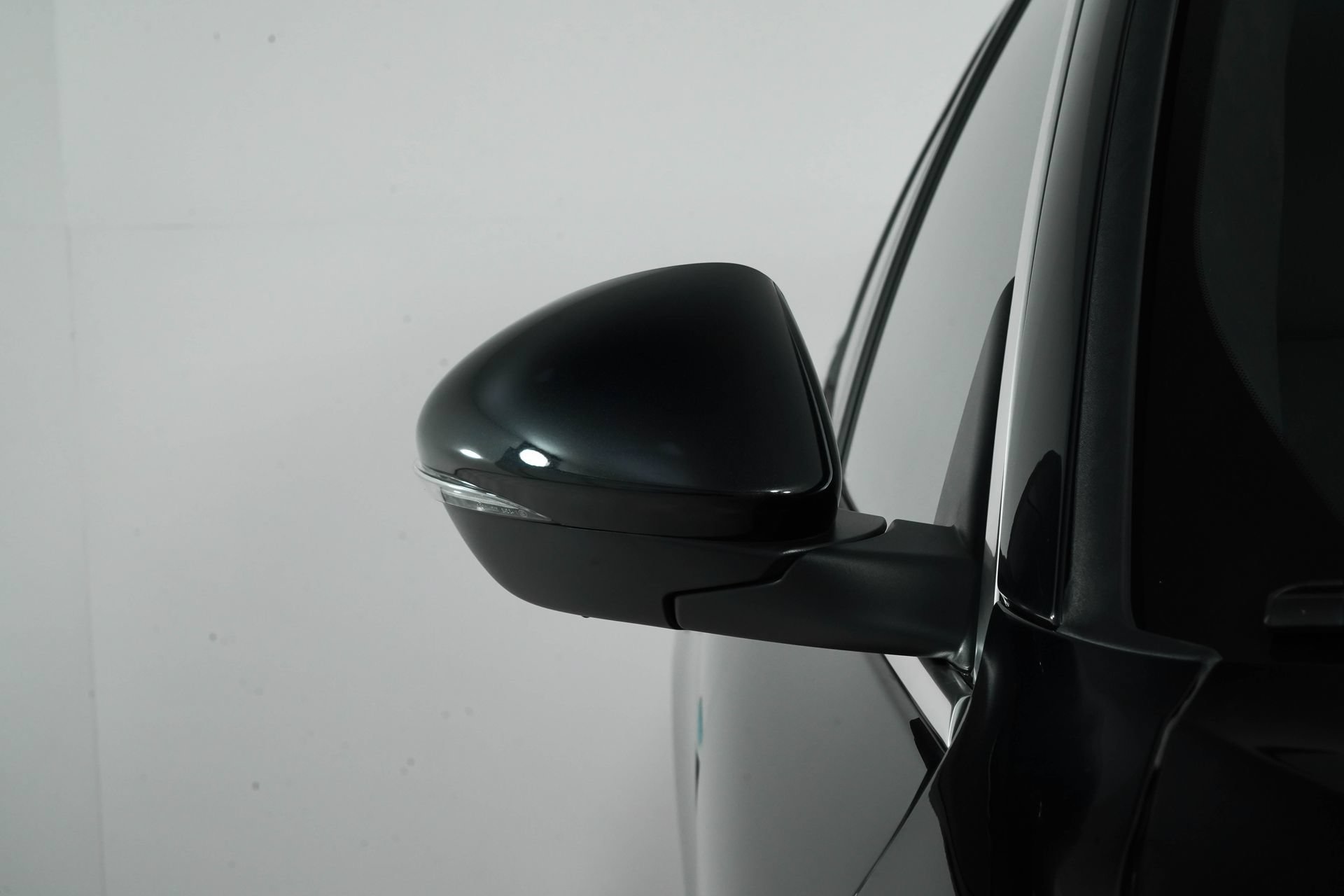 Used 2025 Maserati Grecale GT AWD/4WD image 14