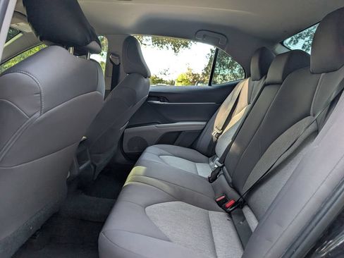 Used 2021 Toyota Camry LE FWD image 13