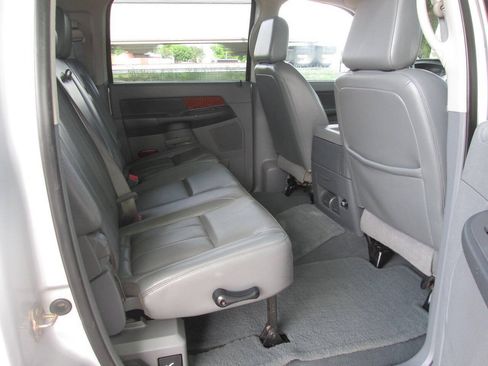 Used 2007 Dodge Ram 2500 Truck Laramie AWD/4WD image 24