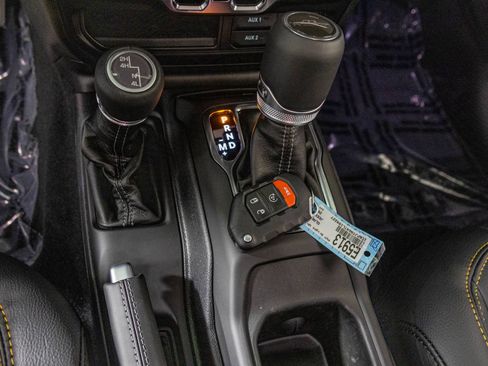 New 2026 Jeep Gladiator Sport AWD/4WD image 25