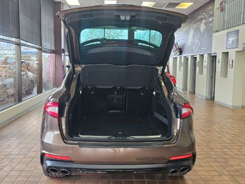 Used 2020 Maserati Levante S GranSport image 18