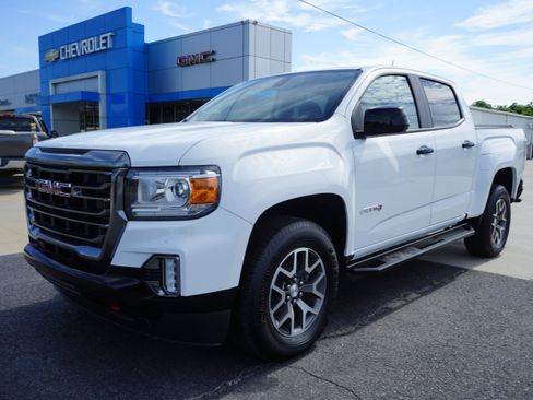 Used 2022 GMC Canyon AT4 w/ Trailering Package AWD/4WD image 1