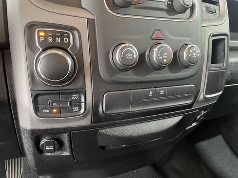 Used 2019 RAM 1500 Express w/ Express Value Package AWD/4WD image 29