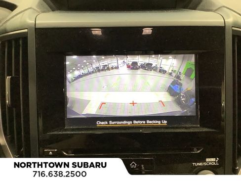 Used 2023 Subaru Forester Base image 19