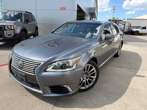Used 2017 Lexus LS 460 L RWD image 1