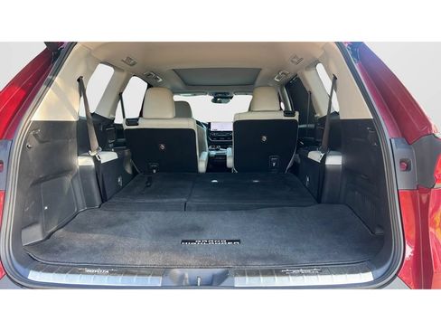 Used 2024 Toyota Grand Highlander AWD image 9