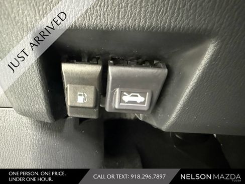 Used 2023 MAZDA CX-5 Signature AWD/4WD image 25