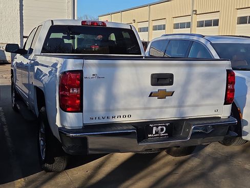Used 2018 Chevrolet Silverado 1500 LT image 3