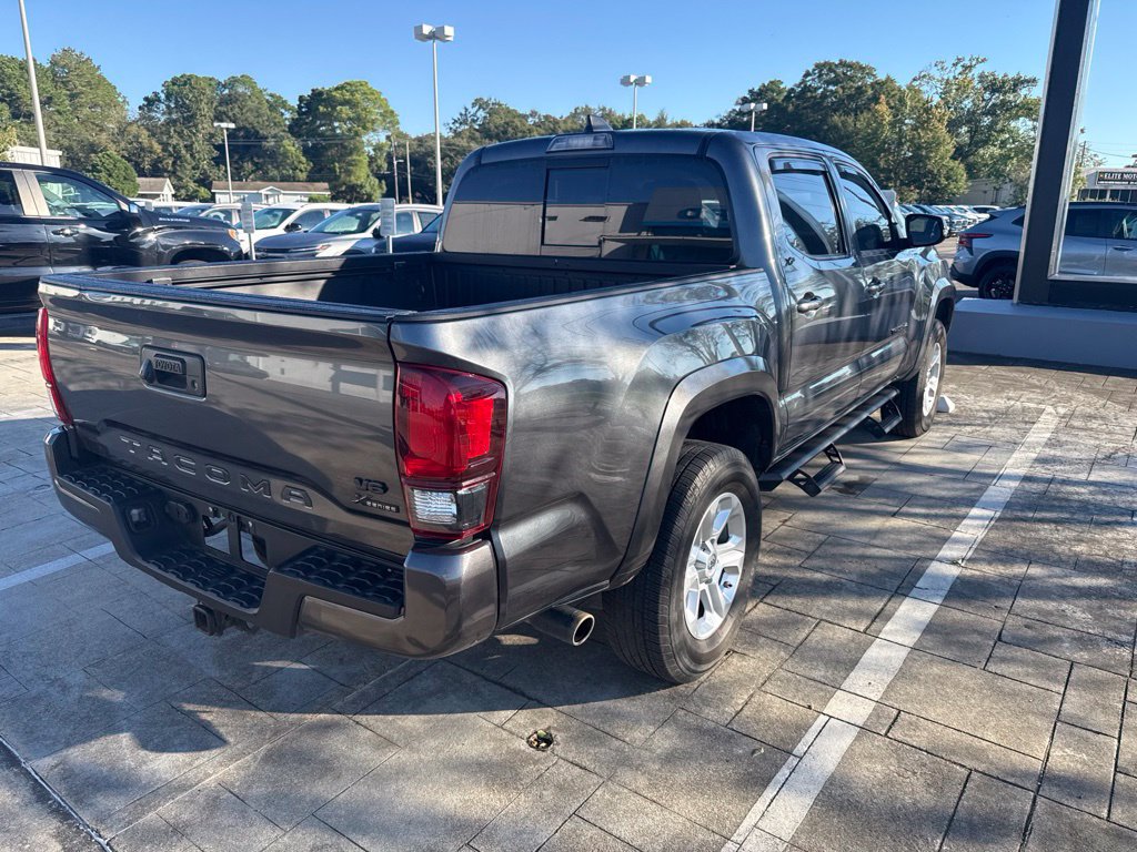 Used 2022 Toyota Tacoma SR5 w/ Technology Package RWD image 6
