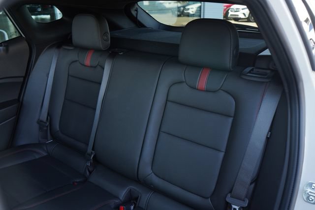 Used 2026 Chevrolet Trax RS w/ Sunroof Package FWD image 23