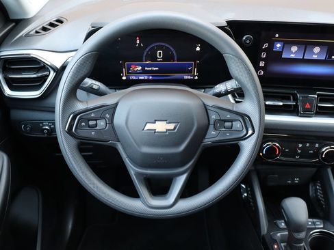 Used 2026 Chevrolet TrailBlazer LT AWD/4WD image 15