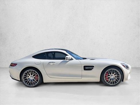 Used 2016 Mercedes-Benz AMG GT S image 4