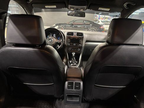 Used 2012 Volkswagen Golf 4-Door image 17