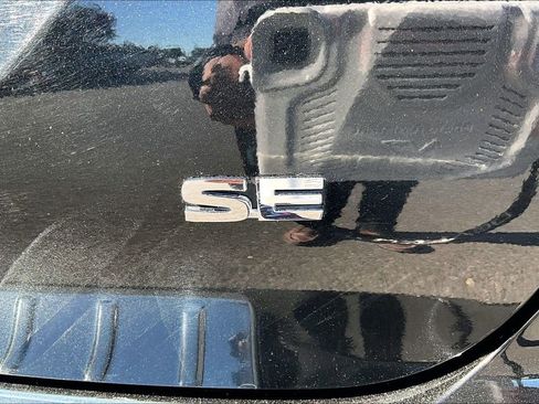 Used 2022 Mitsubishi Outlander SE AWD/4WD image 8