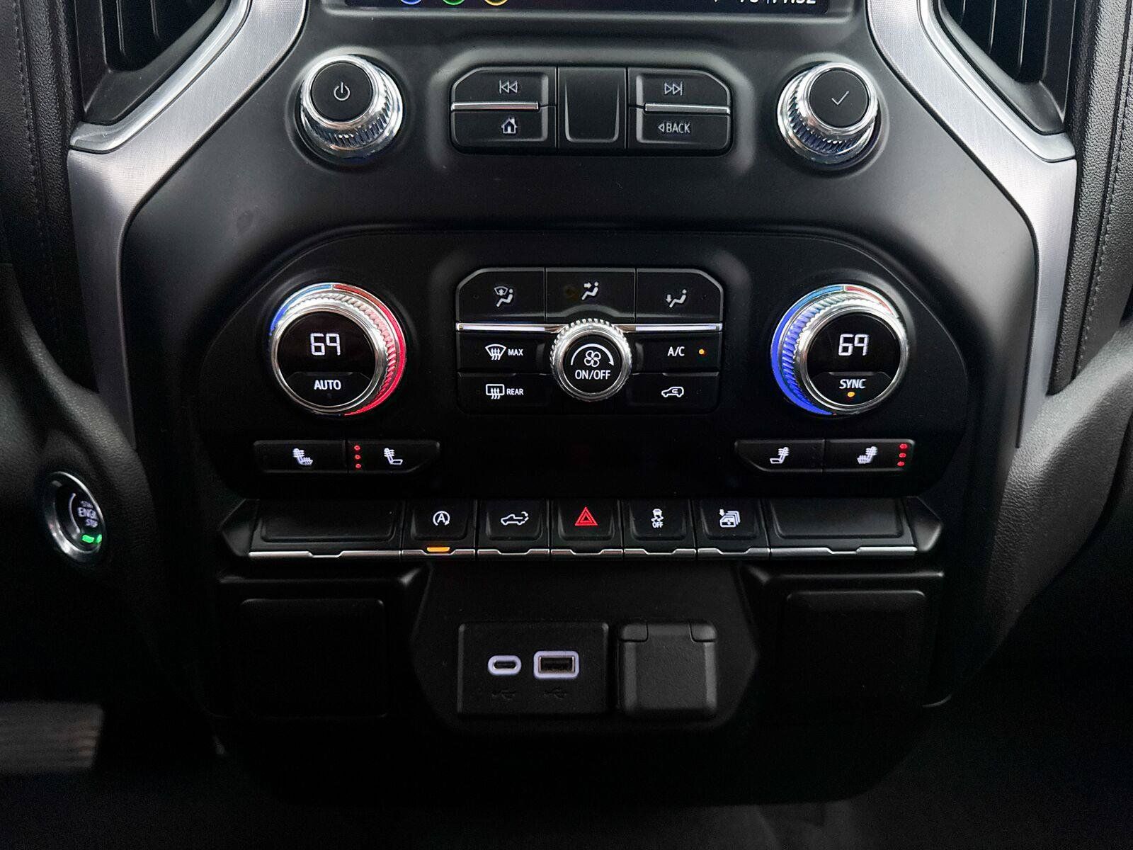 Used 2021 GMC Sierra 1500 SLE RWD image 17