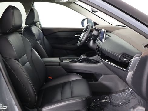 Used 2023 Nissan Rogue SL FWD image 18
