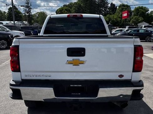 Used 2015 Chevrolet Silverado 2500 W/T w/ WT Convenience Package AWD/4WD image 5