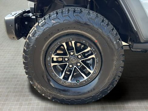New 2026 Jeep Wrangler Unlimited Rubicon 392 w/ Quick Order Package 27X Moab AWD/4WD image 45