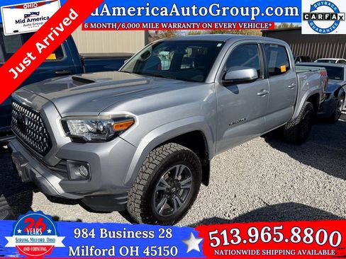 Used 2018 Toyota Tacoma TRD Sport image 1