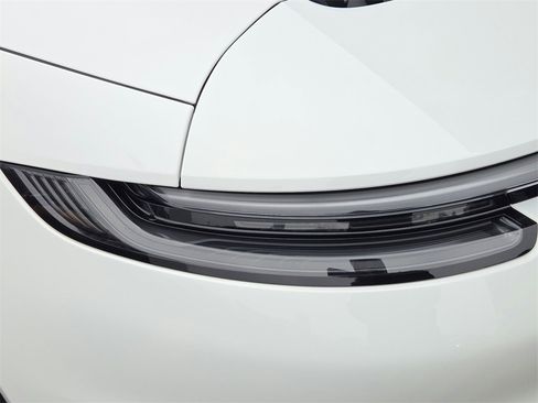 Used 2024 Porsche 911 Targa 4 image 21