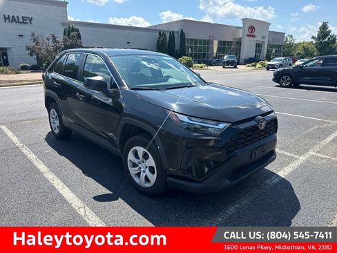 Used 2025 Toyota RAV4 LE AWD/4WD image 1
